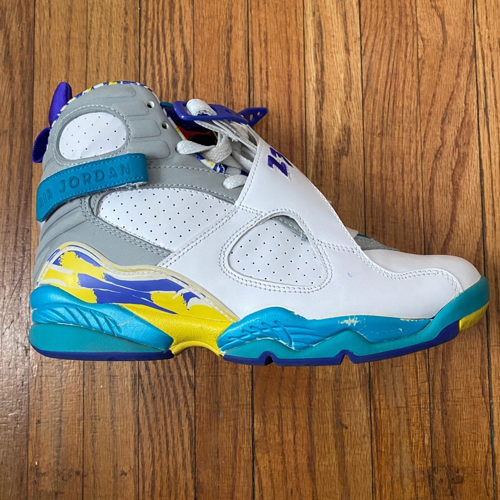 Jordan 8 Women’s Aqua